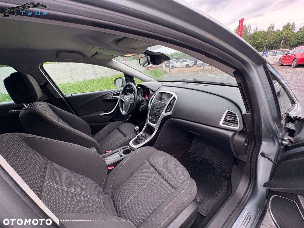 Opel Astra 2.0 CDTI Cosmo - 20
