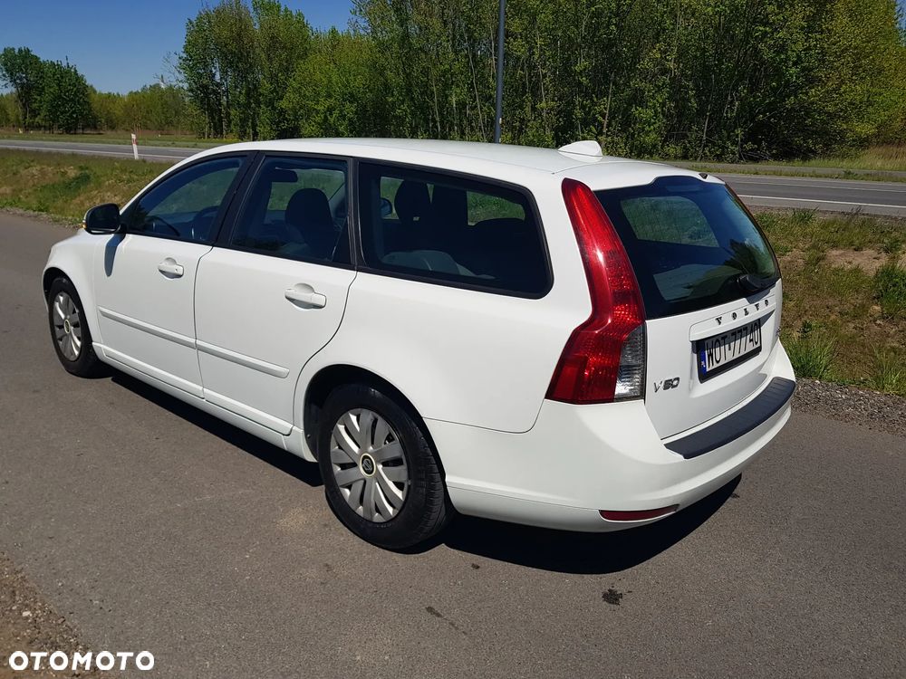 Volvo V50 D2 - 6