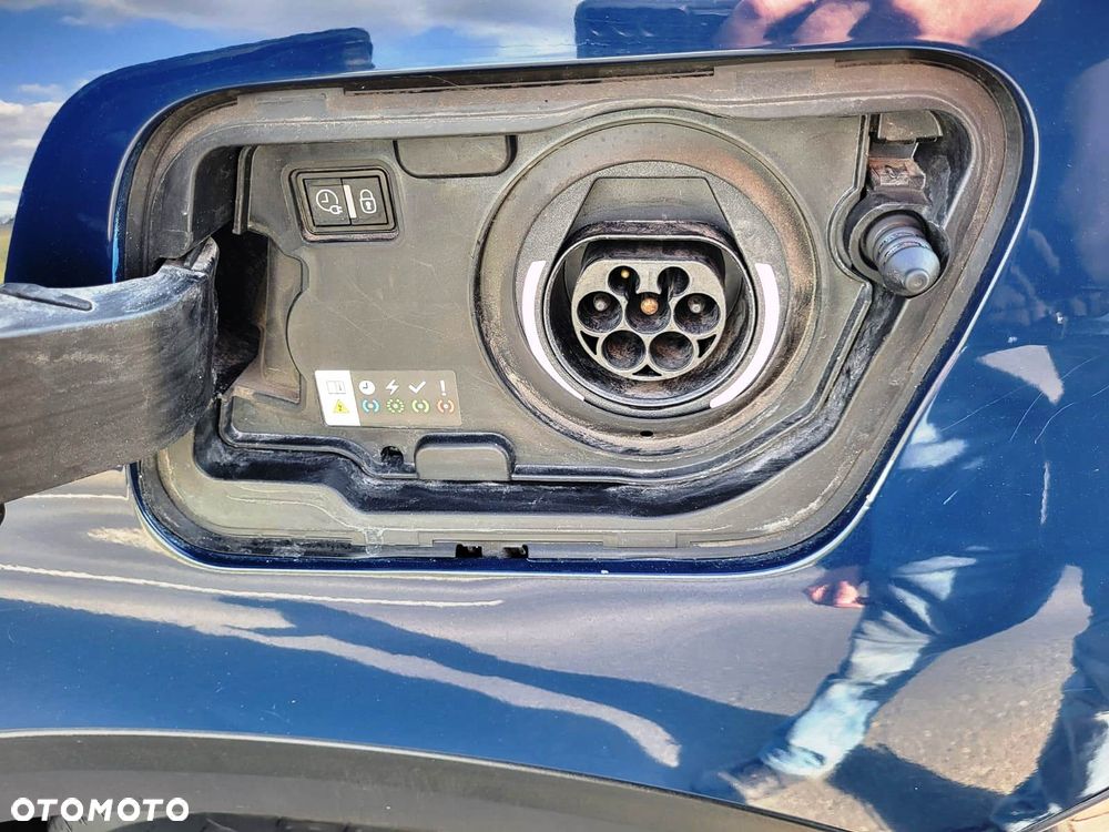 Peugeot 3008 1.6 PureTech Hybrid PHEV Allure S&S EAT8 - 13