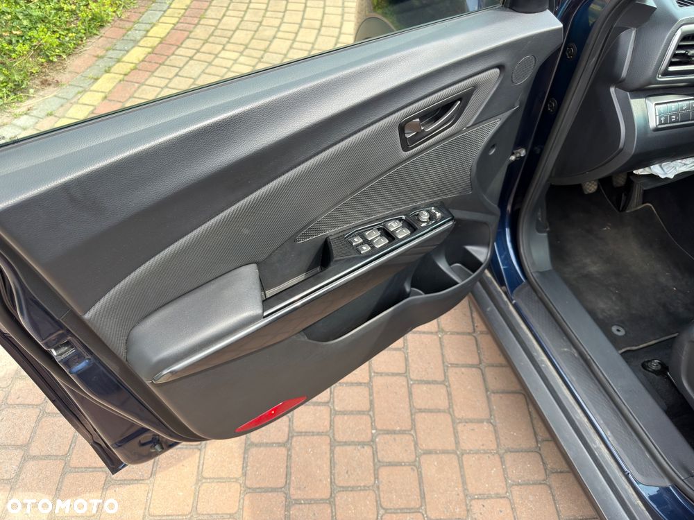 SsangYong/KGM Tivoli 1.2 T-GDI Quartz - 16