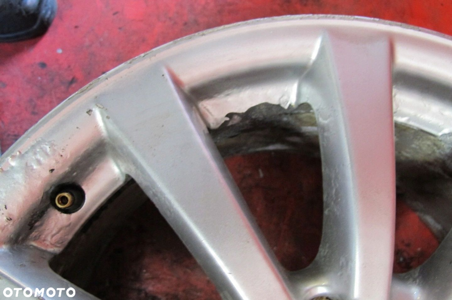 LEXUS IS II 2 FELGI ALUMINIOWE 17 8J 5x114.3 ET45 KOMPLET - 6