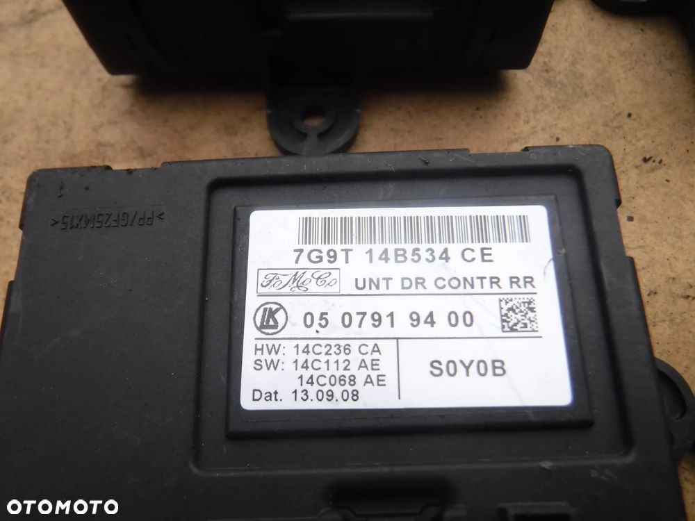 Volvo XC60 I modul drzwi 7G9T14B533BF 7G9T14B534BF 7G9T14B533GF 7G9T14B534CE - 7