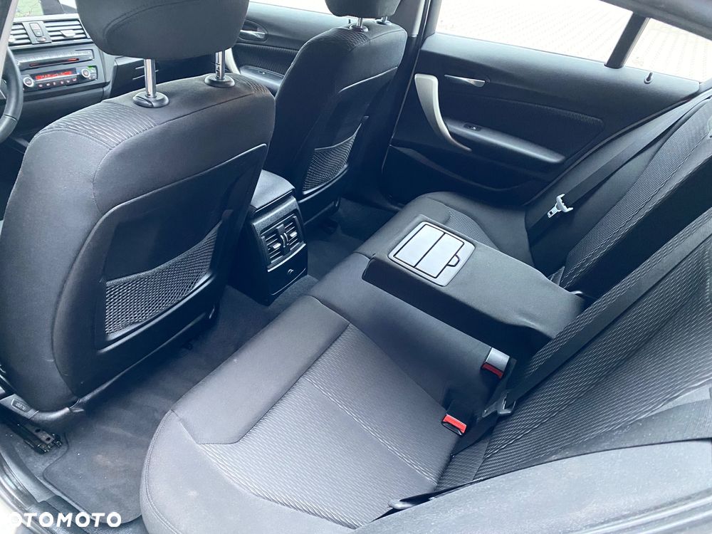 BMW Seria 1 116d EfficientDynamics Edition - 19