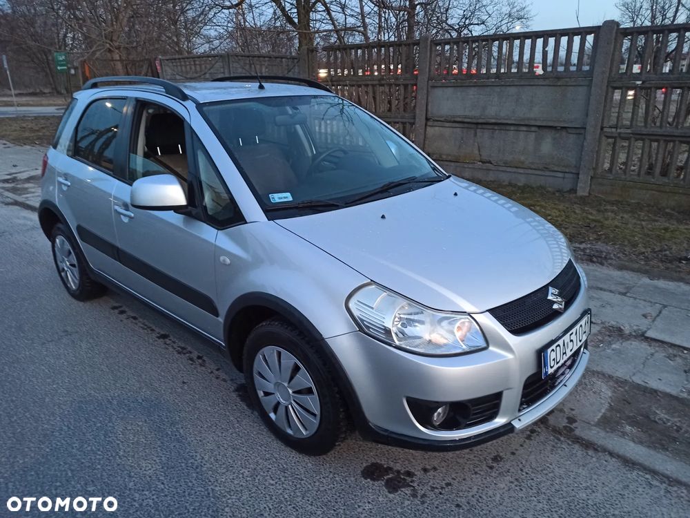 Suzuki SX4 1.6 GLX / Comfort - 1