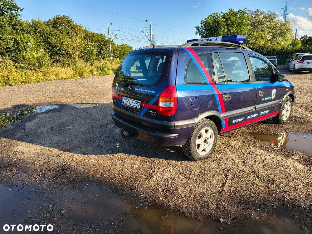 Opel Zafira 1.8 16V Elegance - 3