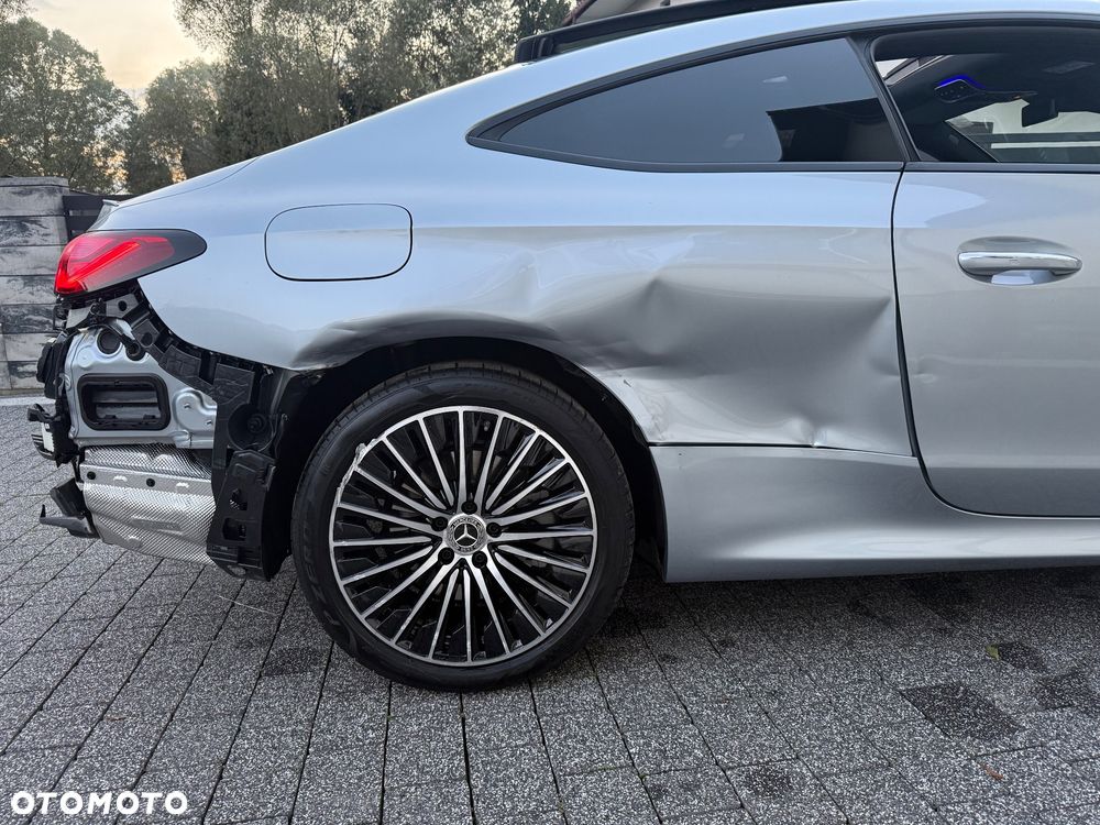 Mercedes-Benz CLE 300 e Coupe 9G-TRONIC Edition AMG Line - 6