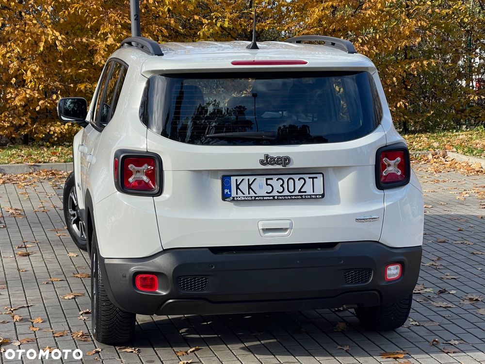 Jeep Renegade 1.3 GSE T4 Turbo Longitude FWD S&S - 11