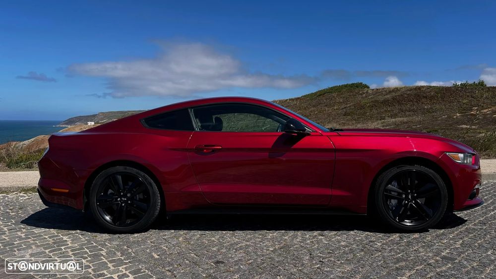 Ford Mustang 2.3 Eco Boost - 5