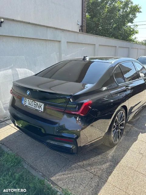 BMW Seria 7 750Li xDrive - 1
