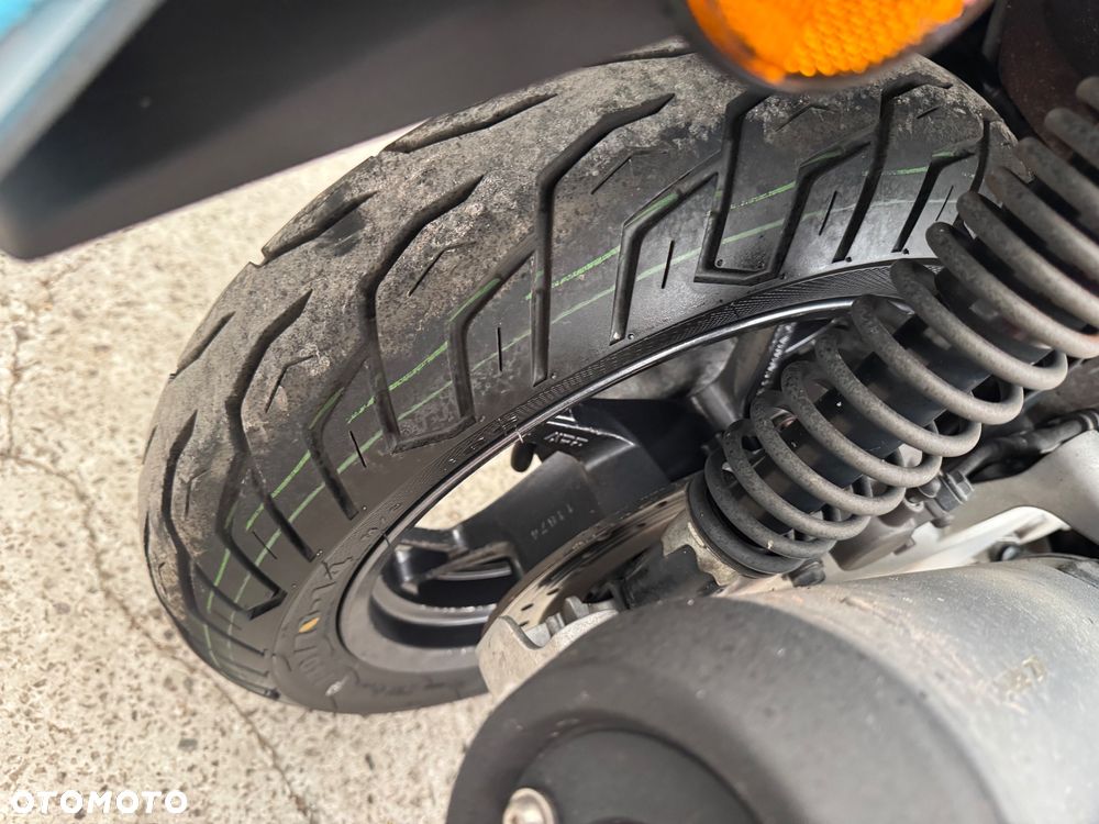 Yamaha X-max - 20