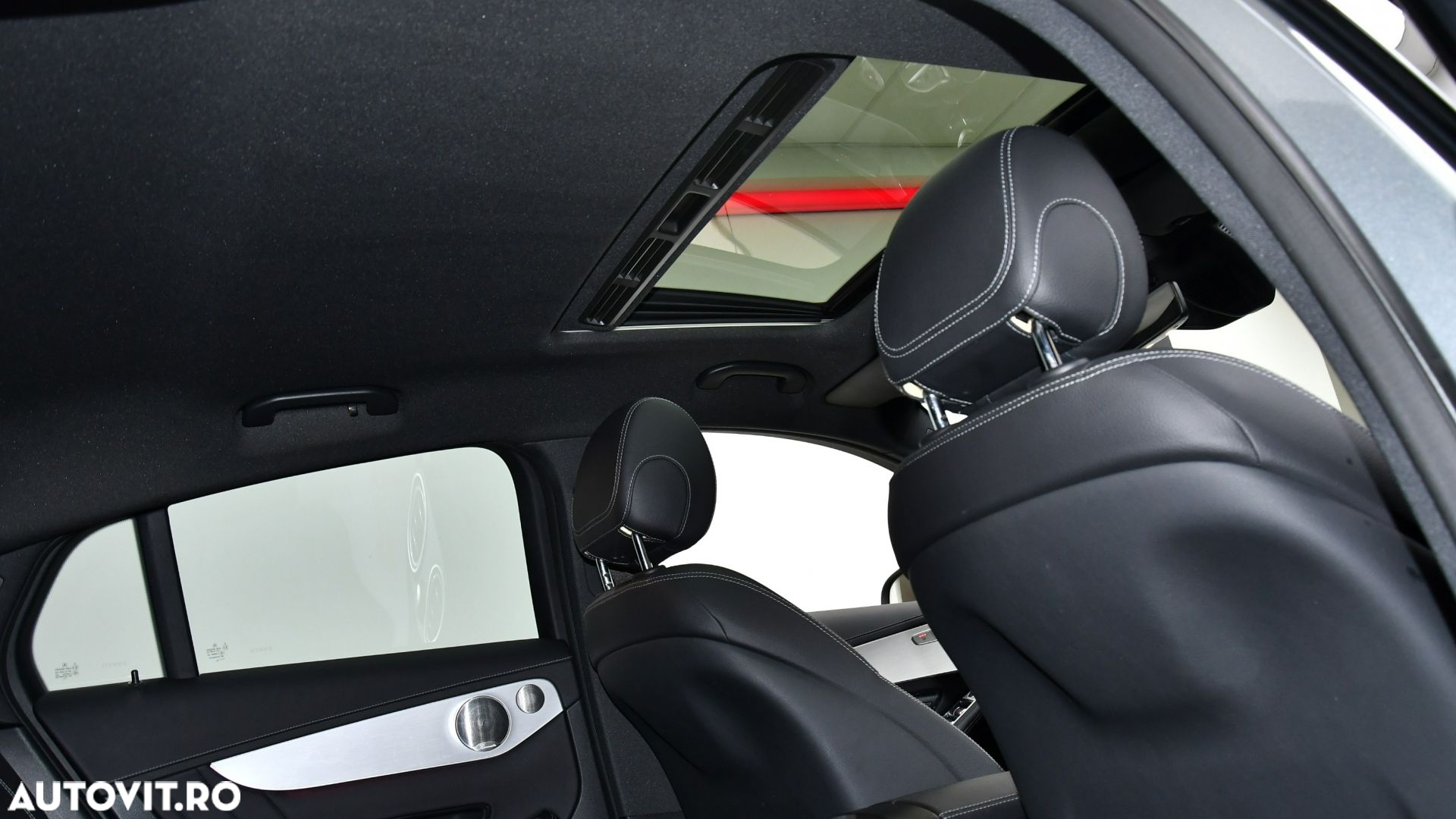 Mercedes-Benz GLC Coupe 300 e 4Matic 9G-TRONIC AMG Line - 12