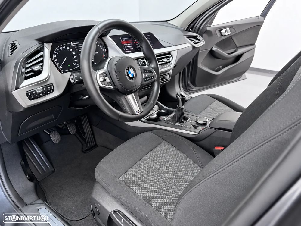 BMW 118 - 19