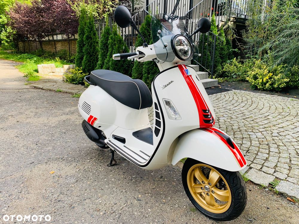 Vespa GTS