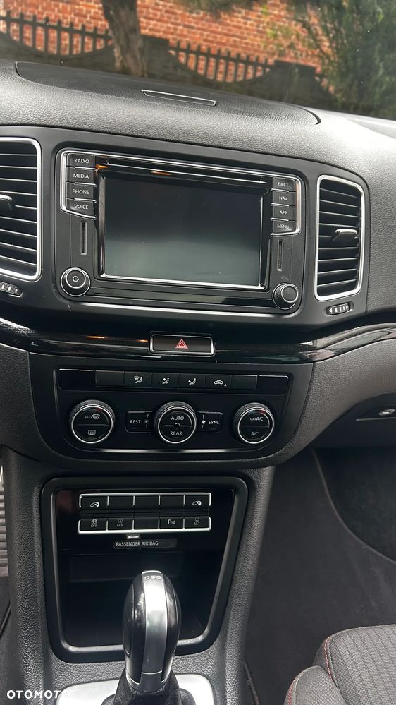 Volkswagen Sharan - 13