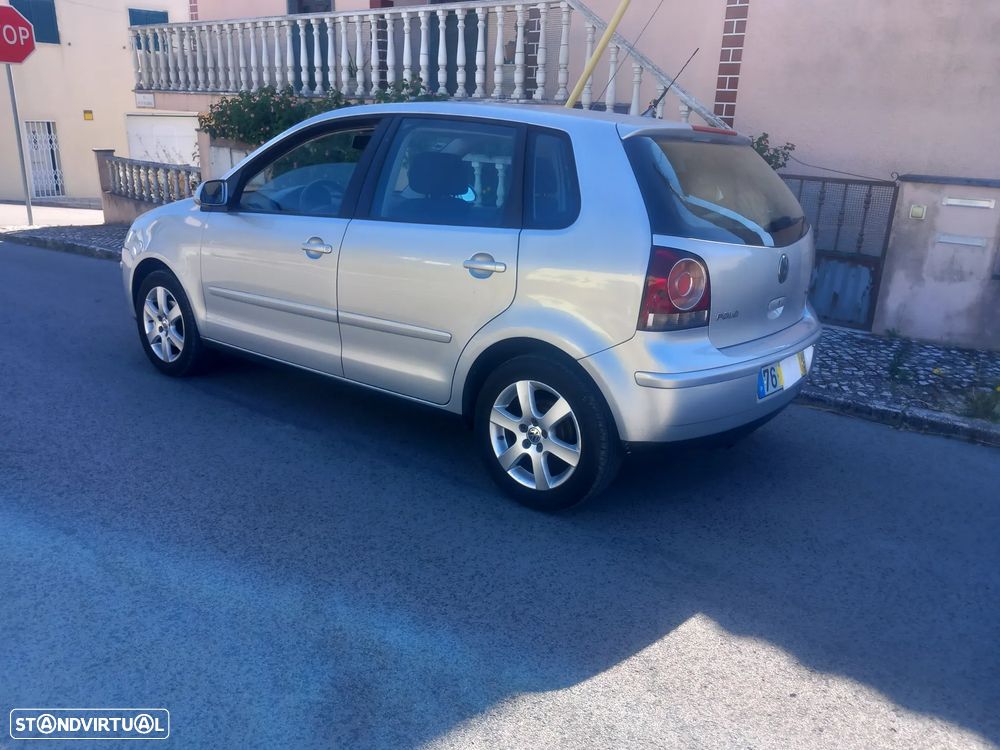 VW Polo 1.2 Confortline - 1