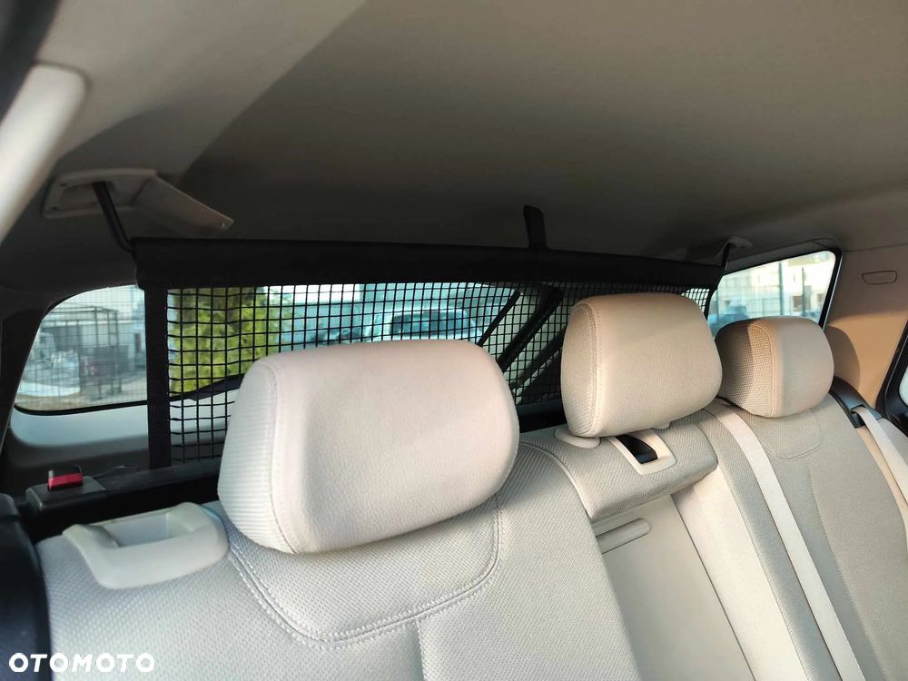 BMW Seria 3 318d Blue Performance - 27