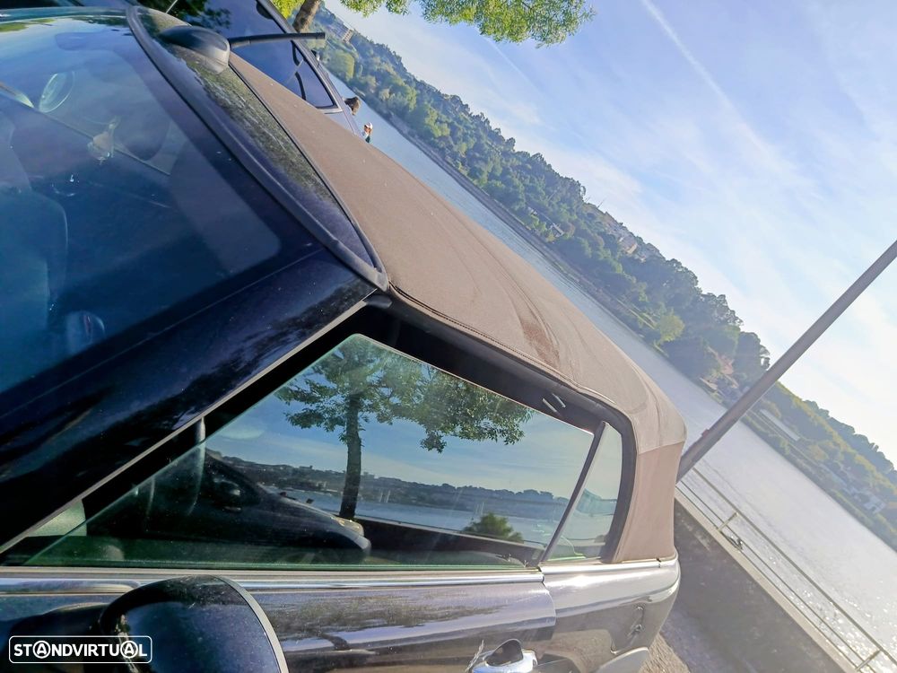 MINI Cabrio Cooper D - 11
