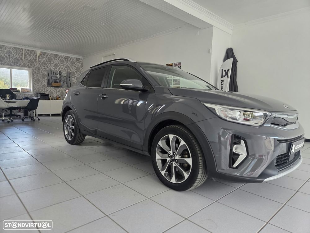 Kia Stonic 1.0 T-GDI 120 Platinum Edition - 2