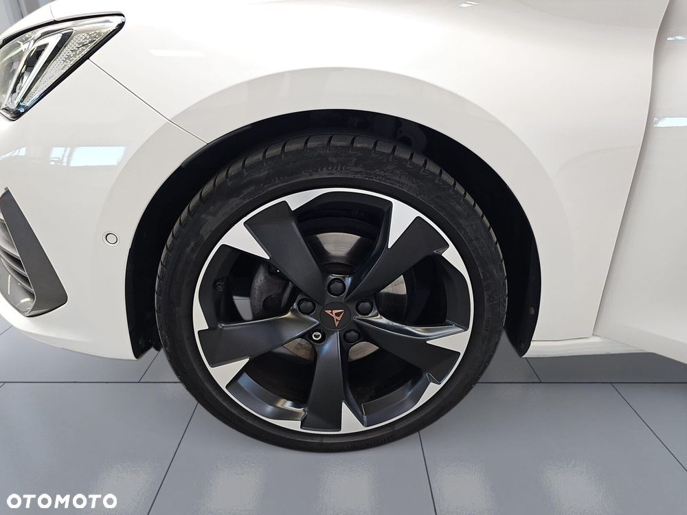 Cupra Leon 1.5 eTSI DSG - 35
