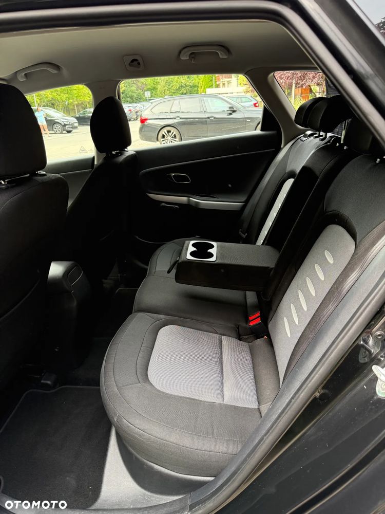 Kia Ceed Cee'd 1.6 GDI M - 7