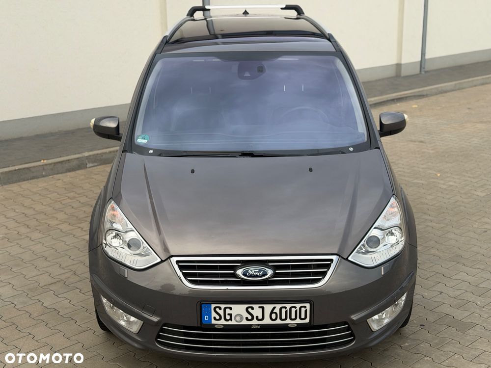 Ford Galaxy 2.2 TDCi DPF Titanium - 17