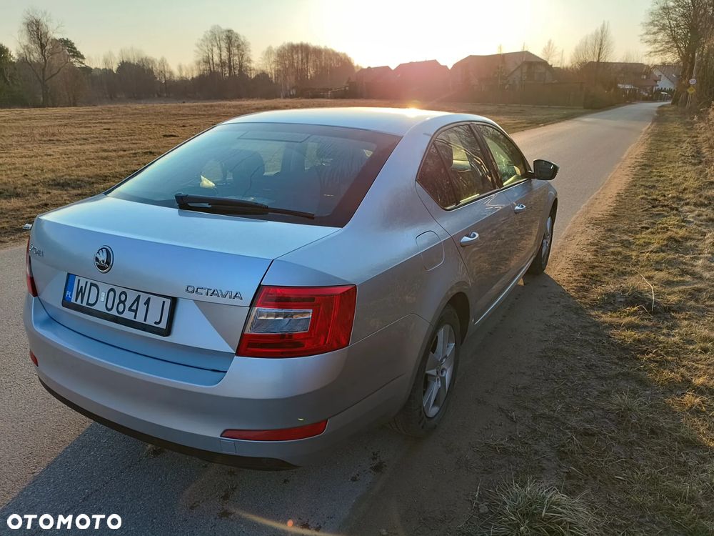 Skoda Octavia 1.4 TSI Ambition - 10