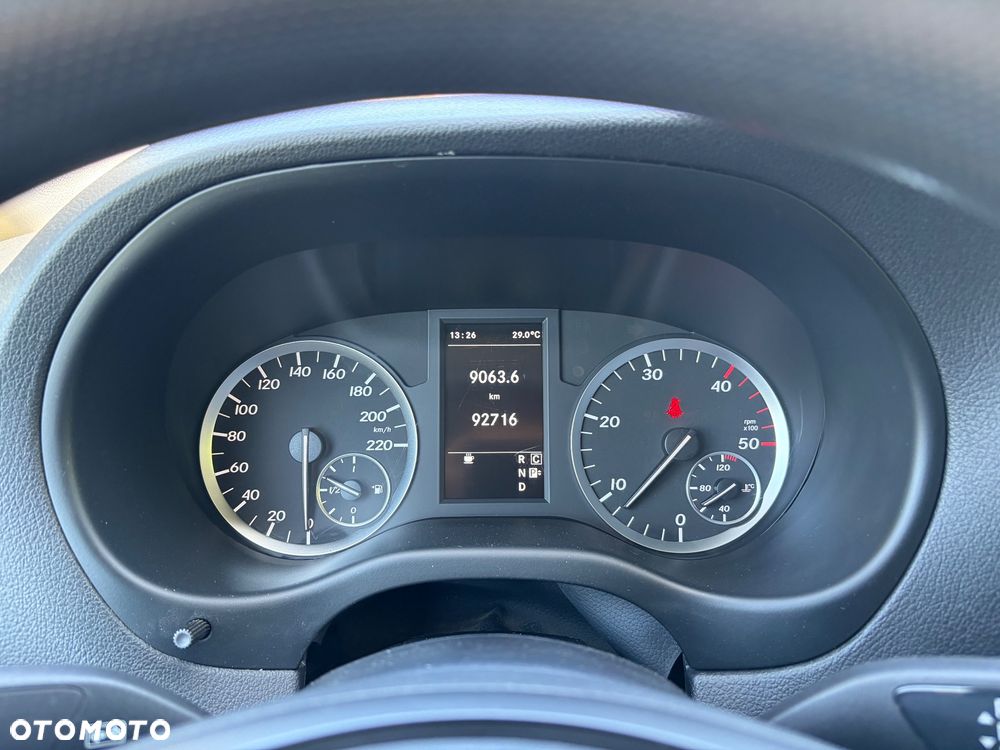 Mercedes-Benz VITO - 14