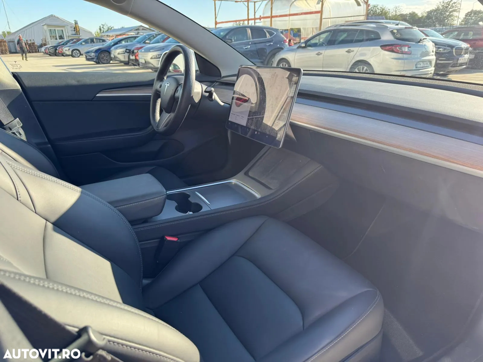 Tesla Model 3 Standard Reichweite Plus Hinterradantrieb - 10