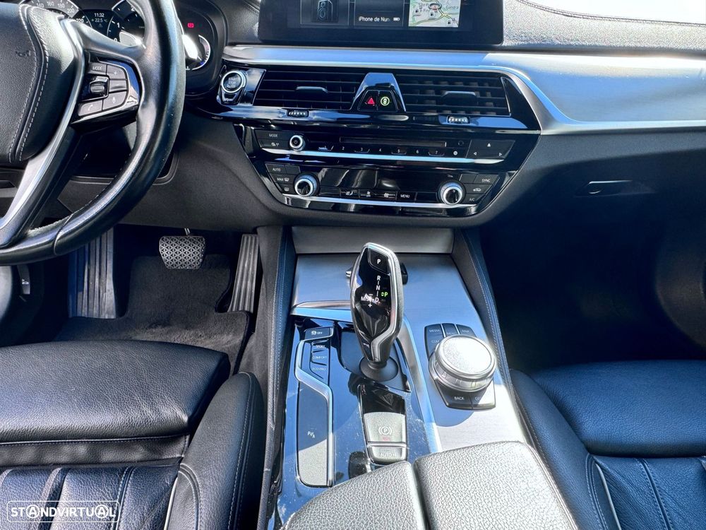 BMW 520 d Line Luxury Auto - 30