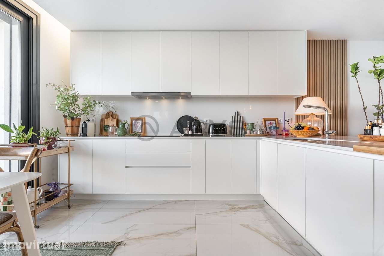 Moradia T3 semi-nova | Condomínio Fechado – Arcozelo, Ponte de Lima