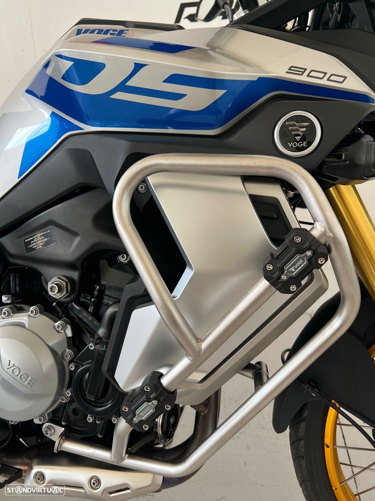 Voge 900DSX - 8