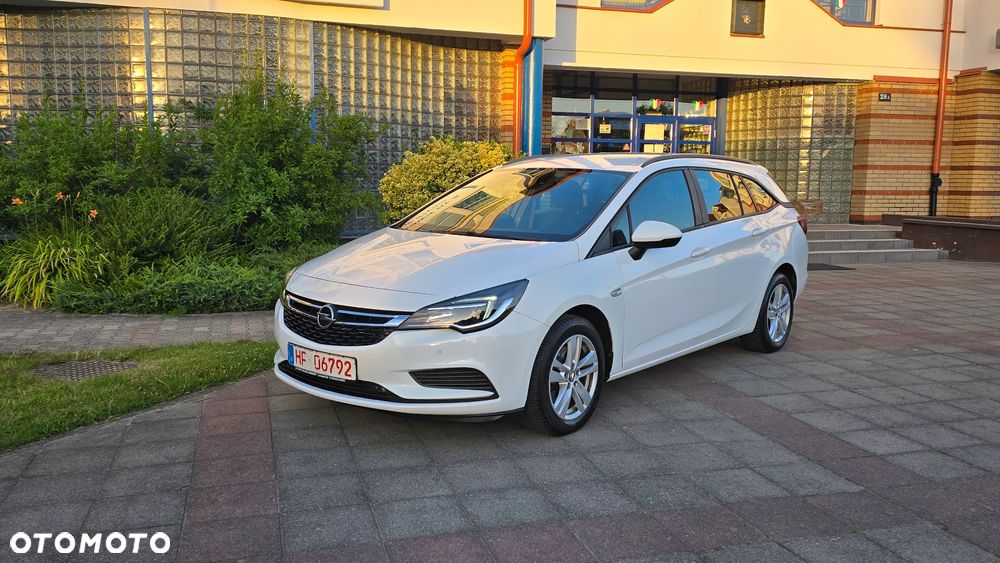 Opel Astra - 36