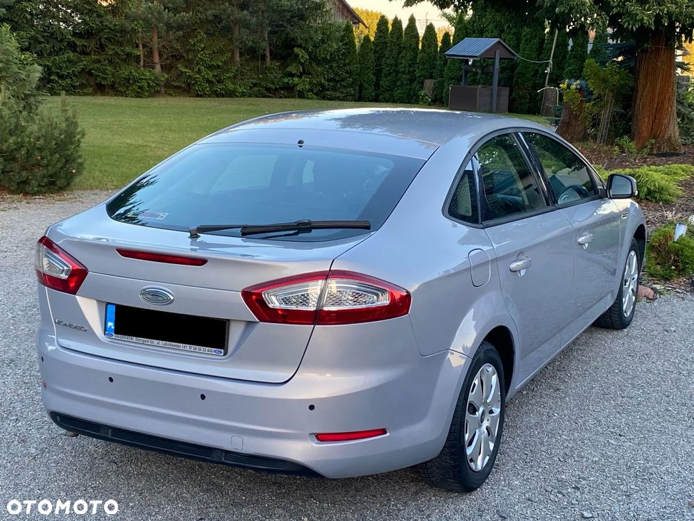 Ford Mondeo 2.0 Ghia X - 6