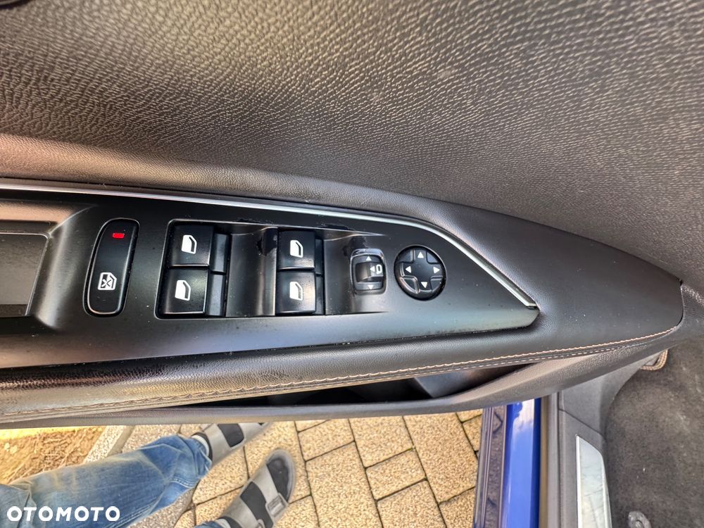 Peugeot 3008 2.0 BlueHDi GT S&S EAT8 - 18