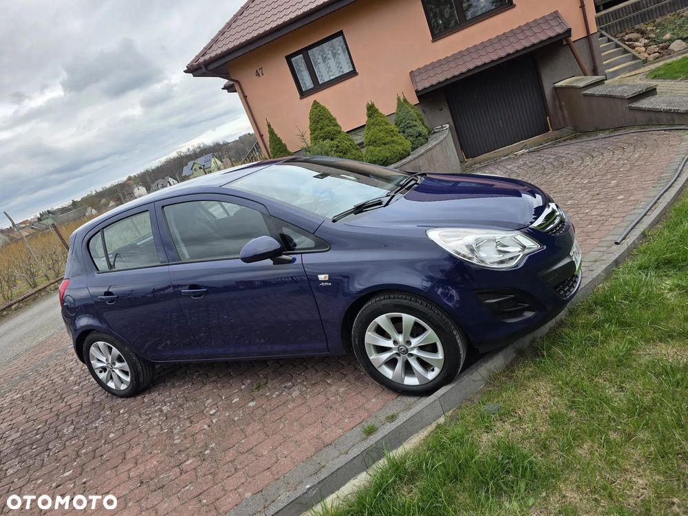 Opel Corsa - 8