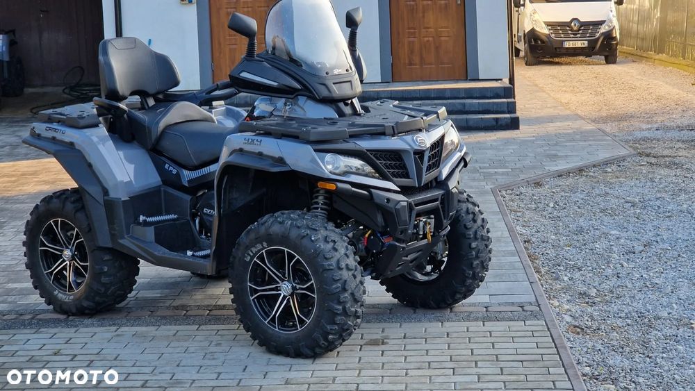 CFMoto CForce - 17