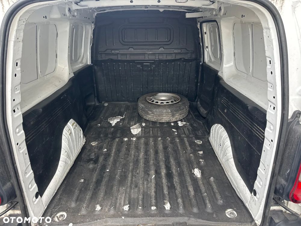 Peugeot Partner - 29