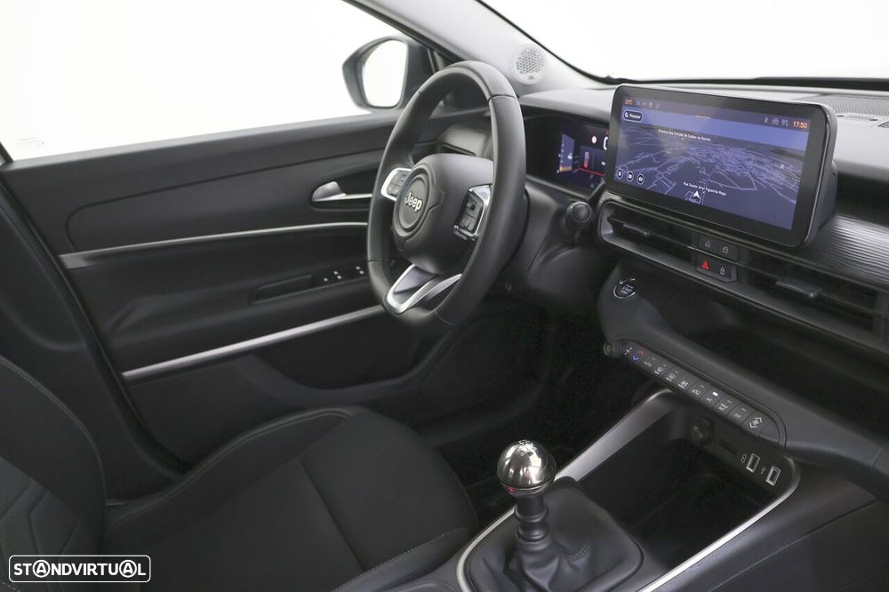 Jeep Avenger 1.2 GSE T3 Altitude - 5