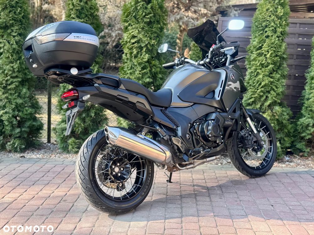 Honda VFR - 5