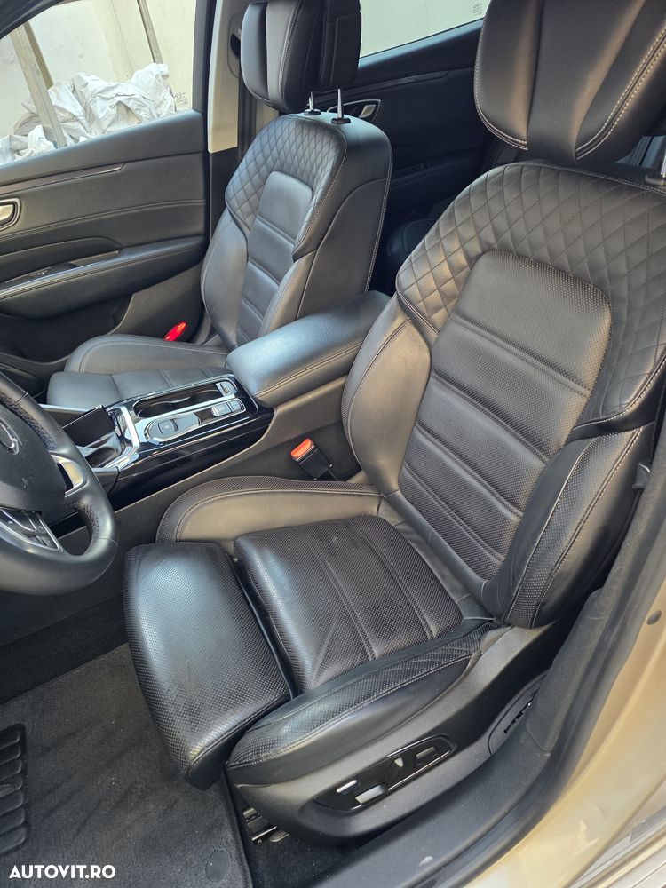 Volkswagen Passat CC - 33