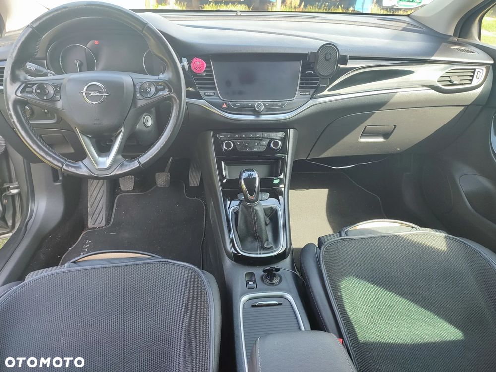 Opel Astra - 4