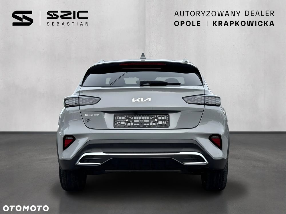 Kia XCeed 1.6 T-GDI Tribute DCT - 4