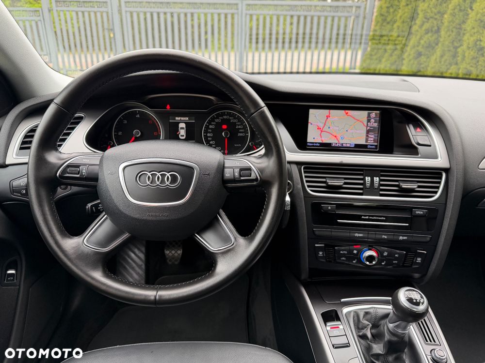 Audi A4 Limousine 2.0 TDI DPF Ambiente - 18