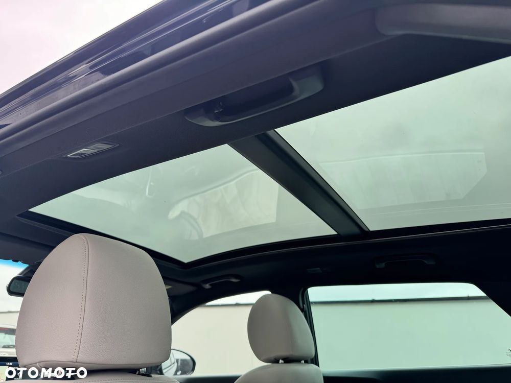 Hyundai Tucson blue 2.0 CRDi 4WD Premium - 15