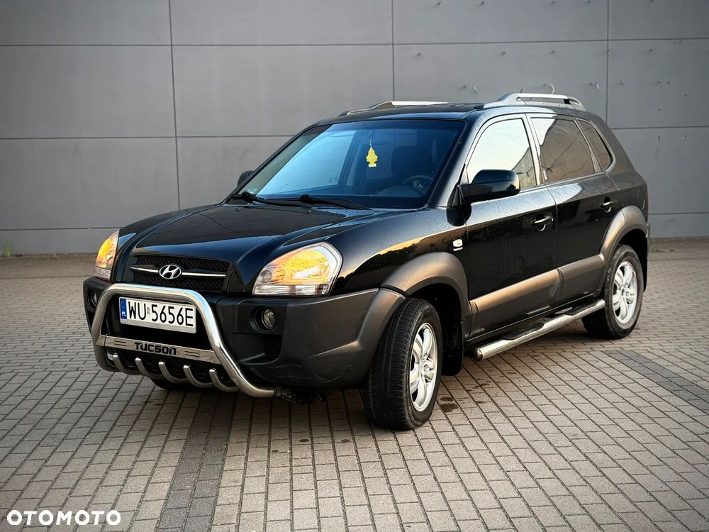 Hyundai Tucson 2.0 2WD GLS Navi - 1