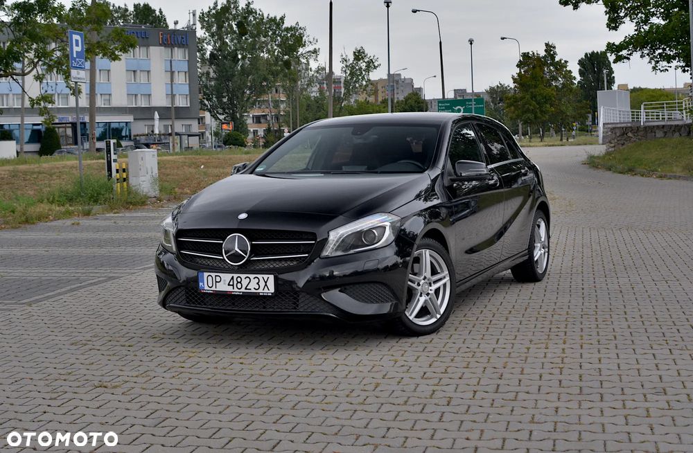 Mercedes-Benz Klasa A 180 BlueEfficiency Edition Style - 1