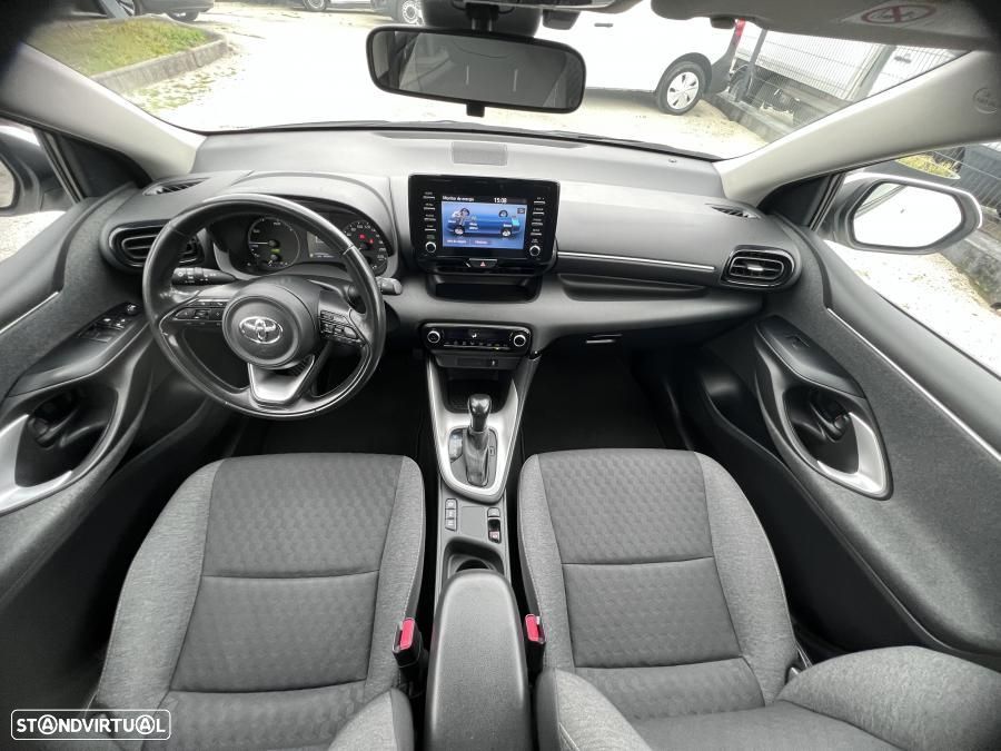 Toyota Yaris 1.5 HDF Comfort Plus - 24
