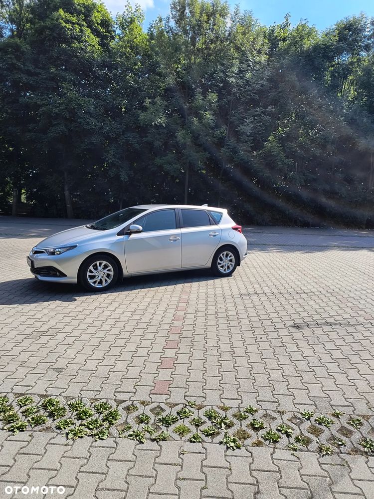 Toyota Auris - 9