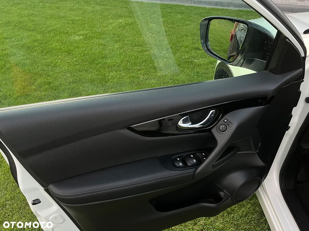 Nissan Qashqai 1.3 DIG-T Acenta - 21