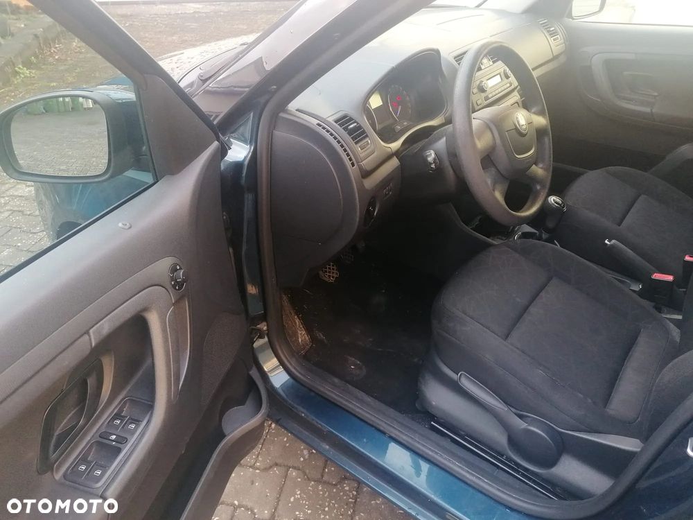 Skoda Roomster 1.2 TSI FAMILY - 7